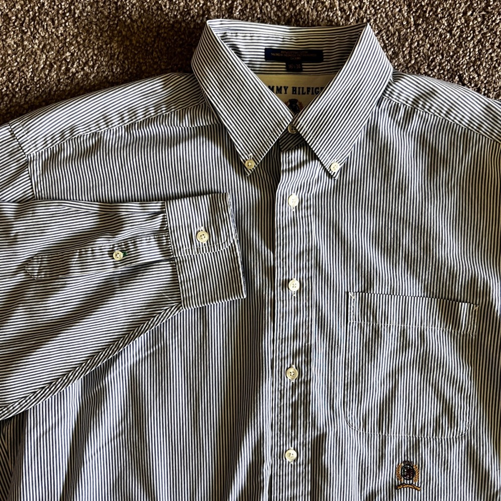 Tommy Hilfiger Striped Button Long Sleeve Blue Dress Shirt 16 1/2-34 Crest 0297